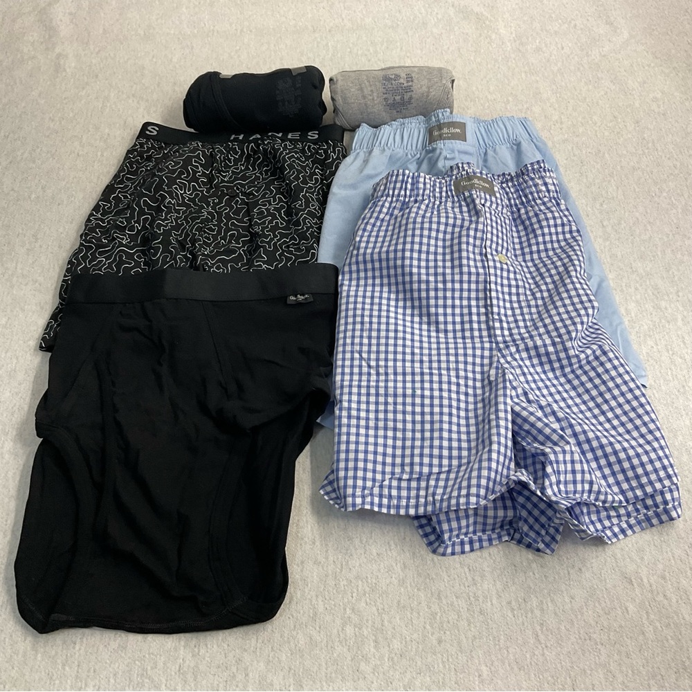 BIG AND TALL MEN’S BIG BUNDLE OF UNDERWEAR BOXERS, TANKS AND 1 BRIEF SIZE: 2XL